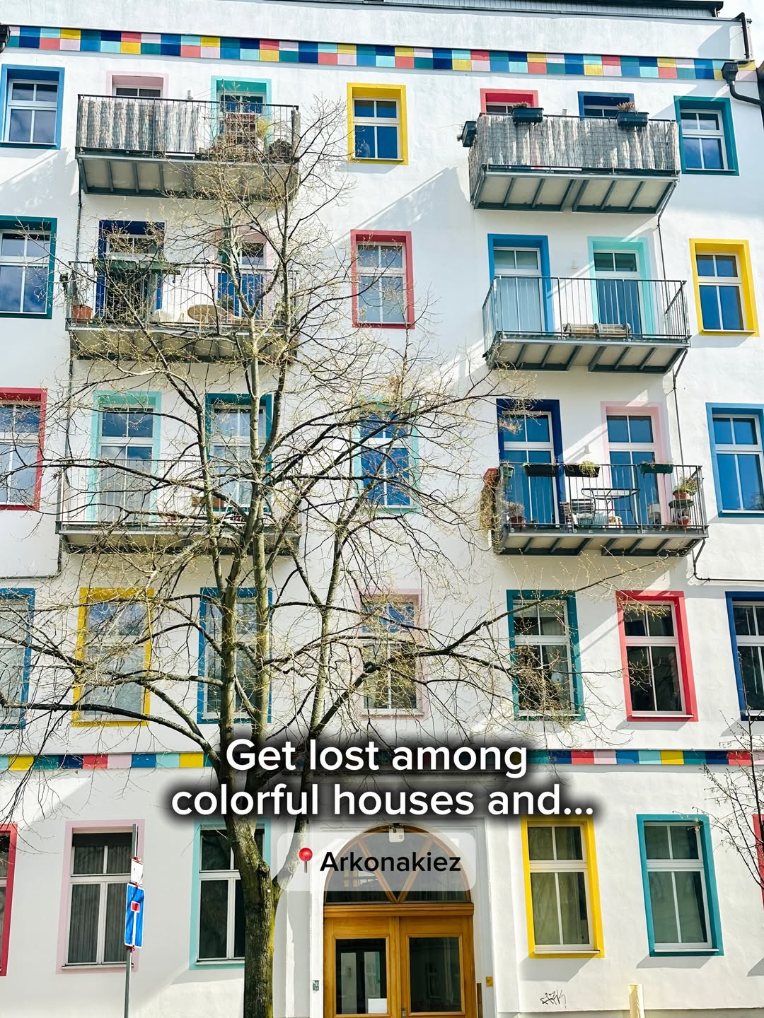 Get lost among colorful houses and...